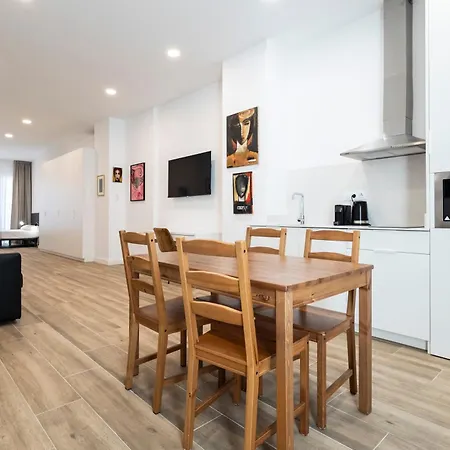 La Casa De La Pintora By Concept Flats Apartment