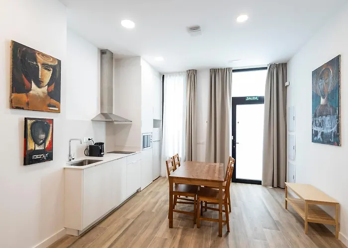 La Casa De La Pintora By Concept Flats Walencja
