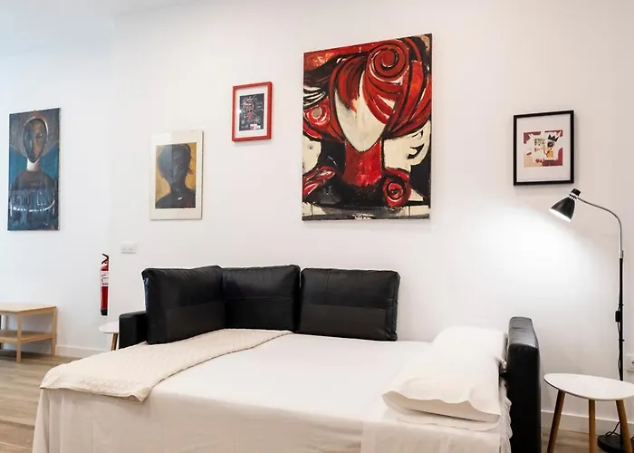 La Casa De La Pintora By Concept Flats *